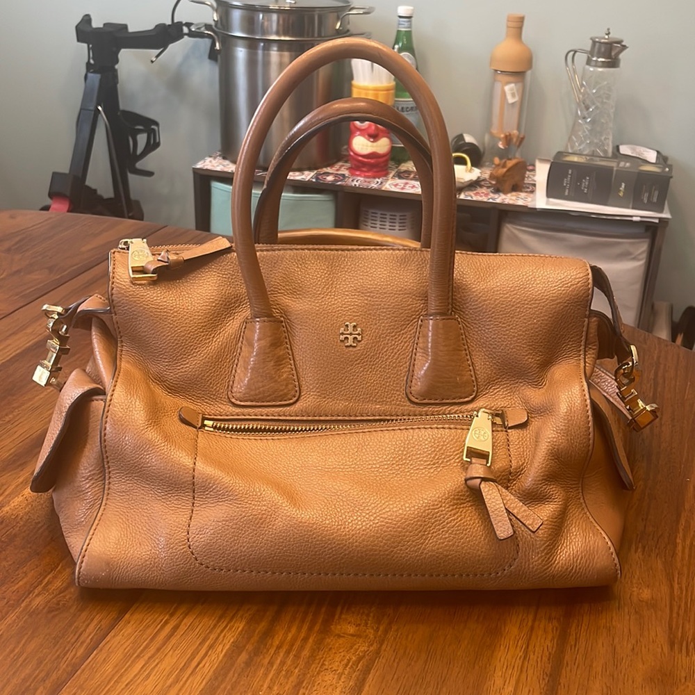 Tori Burch Purse - Handbag with crossbody strap